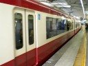 京急2100形の発車シーンです。ドレミ車は近いうちに別のインバータに変更されるので、ドレミ車の発車シーン撮影はお早めに・・・