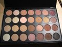 Review: 28 Neutral Palette