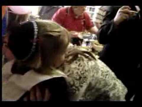 Shneur's Upshernish: First Hair ...