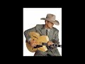 Gary Allan - LIving in a house full of love