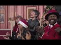 Darlene Love on David Letterman Christmas 2010 (HD)
