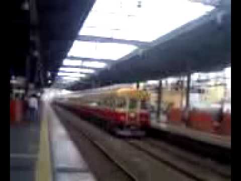 京阪特急守口市通過