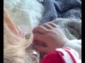 Eirill sover hos pappen