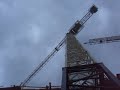 Moving crane