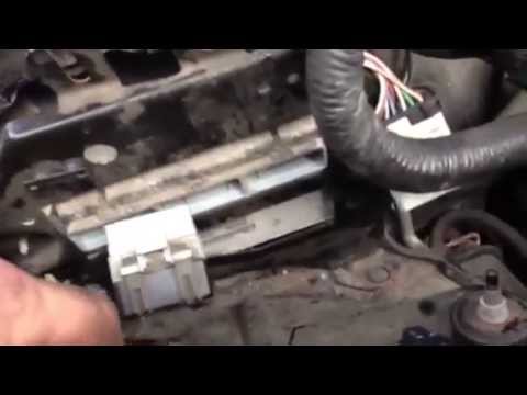 Replace a 2001 Jeep Grand Cherokee 4.0l PCM