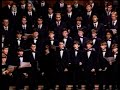 50 jahre bayrische verfassung 1996/
auftritt von vier der bekanntesten
deutschen knabench�re/teil i/
weitere informationen siehe bayerns knabench�re 1996 ii

four boy�s choirs are singing together: 