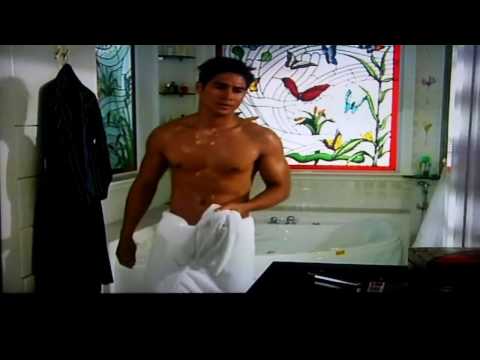 HUNKS SHOWER