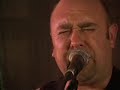 The Travelling Wilburys' song Handle with care sung here by Livestock at The Horseshoe Inn, Uckington friday 1st August 2008. There was a problem with the PA and sound levels on some of the mics all night but this editor felt that the  range of Sam's facial expressions really made up for the lack of volume on his voice mic! Not that I've done much editing; shot as it was with a single camera and using the camera mic which usually works well if we get it in the right position with regard to the speakers, but it still takes a few hours to go through all the footage and sort out what can be posted.