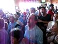 festejos en Toronto del penal errado de Ghana contra Uruguay