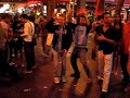 Ballo in viale Ceccarini a Riccione