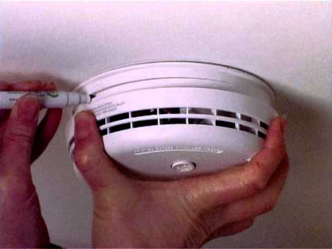 how to remove ei smoke alarm cover