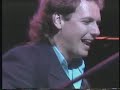 lee ritenour (guitar), tom scott (saxophone), tim landers (bass), vinnie colaiuta (drums)dave grusin (keyboards)