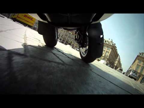 Piaggio MP3 Hybrid 300 Official Video