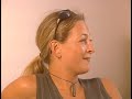 deleted scene from the 2004 documentary double dare: zo� bell and stuntman stuart thorp describe how she broke vertebrae while filming xena.

http://www.doubledarethemovie.com/
http://www.livejournal.com/zoebell

