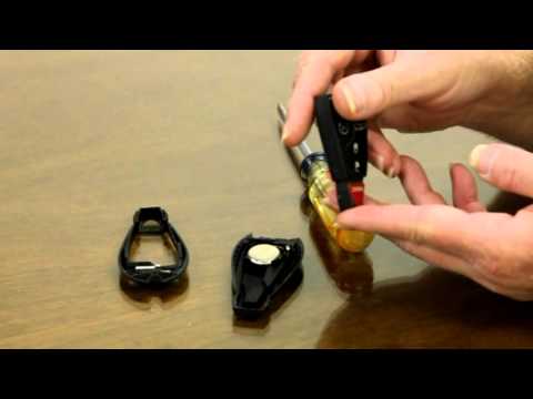 how to replace the battery on a chrysler 300 key fob