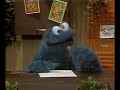 Cookie Monster Contacts Santa (1/3)
