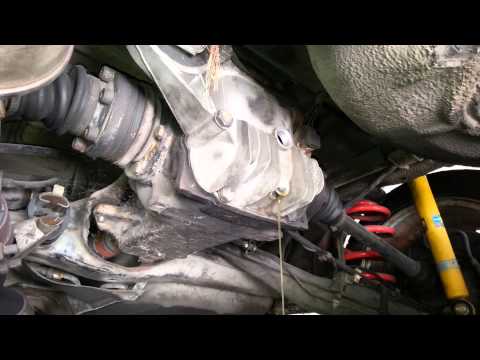 DIY: BMW E30 Rear Diff Oil Change