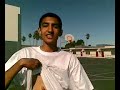 Crazy Gs dunking on tiny court