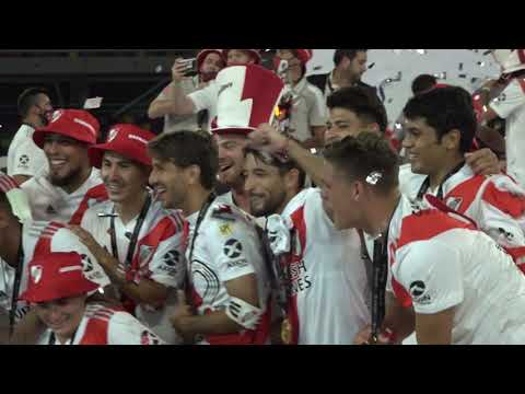 Toda la fiesta del campeón en el podio