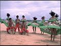 m�sicas: carimb� do mato, mel de engenho e chuva e l�grima.
uma montagem com as m�sicas que a banda mastruz com leite gravou em homenagem ao mestre pinduca (estado do par�) s�o carimb�s famosos do pinduca e alguns carimb�s tradicionais em ritmo de forr�-p�-de serra. s�o exibidas imagens de dan�arinos de ritmos do folclore paraense (carimb�, siri�, retumb�o, etc).
mastruz com leite canta pinduca sequencia 2