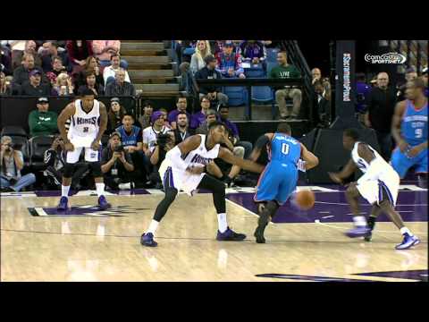 Video: Russell Westbrook Slices Through the Kings for the Vicious Dunk