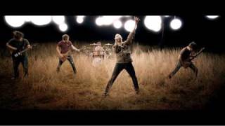 การเมืองมันเครียด ฟังเพลงดีกว่า กับ August Burns Red