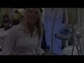 Buttocks shaping by vacuum rollers - a demo