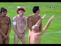 Uithaal.nl - Naakt voetbal reclame