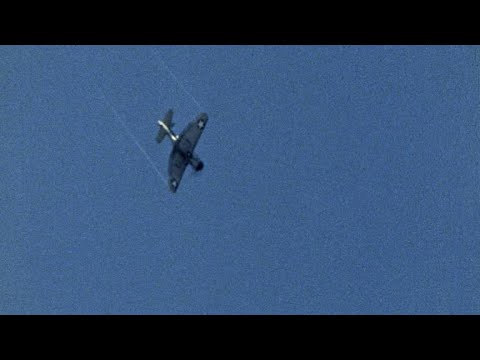 U.S. Pilot Scores a Direct Hit on Carrier Hiryu - YouTube