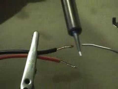 soldering - I don't claim to be an expert at soldering, this is just my way of teaching my Dad how to solder from the other side of the country! Love ya work, Dad :-)