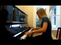 Lara plays TROLOLOLOLOLOLOL on piano