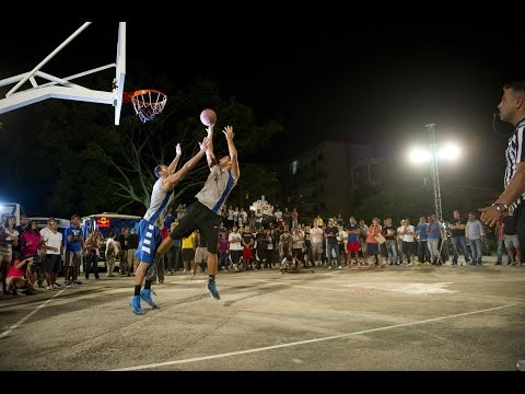 King - Click CC for English! Red Bull King of the Rock went down in Lebanon, where the country's best one-on-one basketball players battled it out in some intense street ball. The winner will be headed...