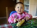 Annika eats corn Annika eats corn