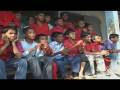 Los niños de Bangladesh apoyan a Iker Casillas