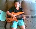 Samuel tocando Baixo II