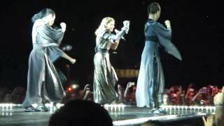 Madonna - I'm Addicted - Live in Istanbul - MDNA Tour
