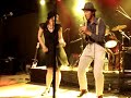 the washing machine cie, un groupe jurassien, je suis all� � leurs concerts, sa d�chire !!!!!!!!!!
sa bouge, il y en a pour tous les go�ts, de l'harmonica, une voix m�lodieuse et envo�tante, une guitare douce et � la fois satur�, une batterie qui impose le rythme et une basse qui donne un son profond.
rendez vous sur leurs site www.wmcie.fr.st
et sur leur myspace www.myspace.com/thewashingmachinecie
toute les dates de leurs concerts sont sur le site et rendez vous au moulin de brainans le 17 mars 2007.
