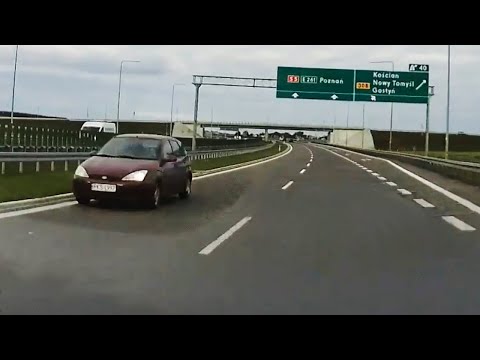 Szaleniec na S5. Jechał pod prąd z bardzo wysoką prędkością