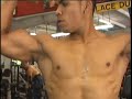 Bodybuilder Jonathan Irizarry curls, poses - Guns 22 Bodybuilder Jonathan Irizarry curls, poses - Guns 22