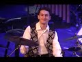 Yehuda Glantz on guitar playing Nomade with the Israel Symph