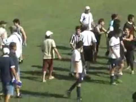 VIDEO: gresca en partido juvenil de Paraguay dejó 36 jugadores expulsados