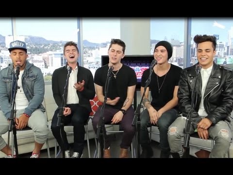 Midnight Red 'Body Talk' Acoustic Performance at ClevverMusic