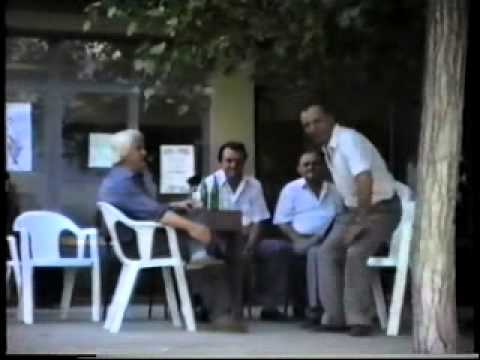 ΠΑΠΑΔΑΤΕΣ 1988 ΕΚΚΛΗΣΙΑ ΚΑΙ ΠΛΑΤΕΙΑ