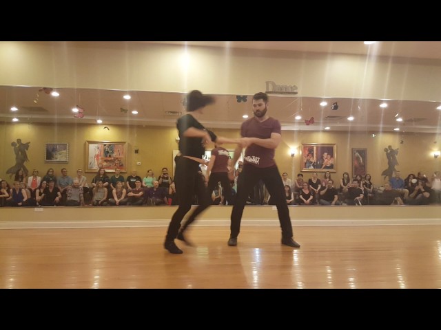 Ben Morris & Sonya Dessureault - Saturday Night Demo at the Mix in Chicago