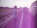 Droppies uitdelen file