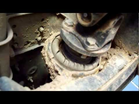 Nissan D21 hard body carrier bearing replacement.