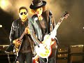 Concert beginning Lenny Kravitz