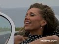 Vanessa Williams Puts the Top Down