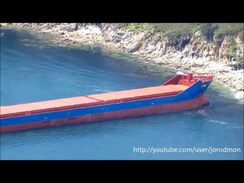 ship runs aground - General cargo ship ANNA run aground at Ferrol bay due likely a rudder failure. El buque de carga general ANNA, puerto de registro Gibraltar, encalló en la rí...