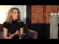 pour son premier reportage derri�re la cam�ra, la com�dienne alexandra lamy a suivi le quotidien d'une famille et d'une m�re, g�raldine, dont l'enfant est po...